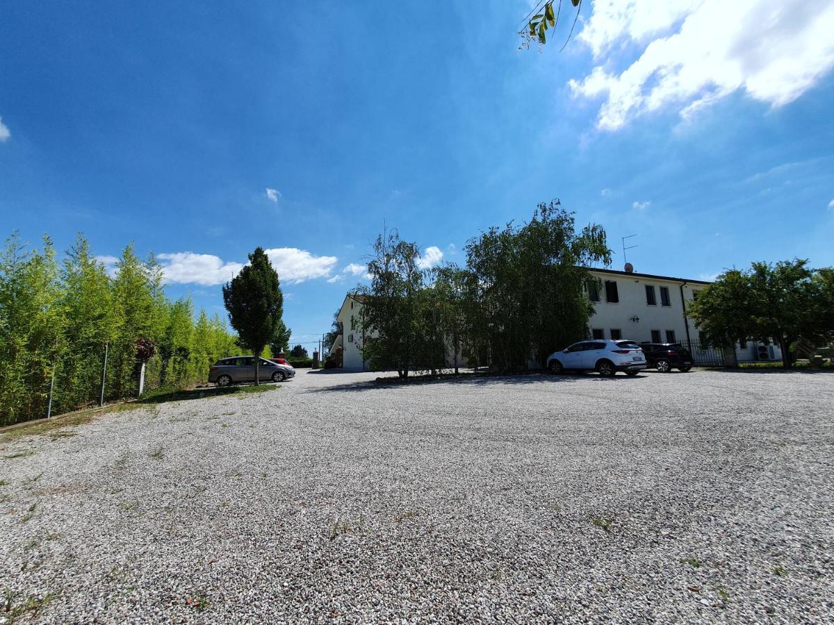 Agriturismo Il Cascinale Тревизо Екстериор снимка